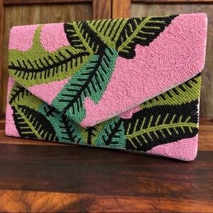 Leaf Accented Seed Beaded Clutch /Crossbody Bag Pink
